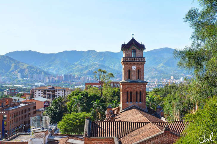 Découvrez Medellín